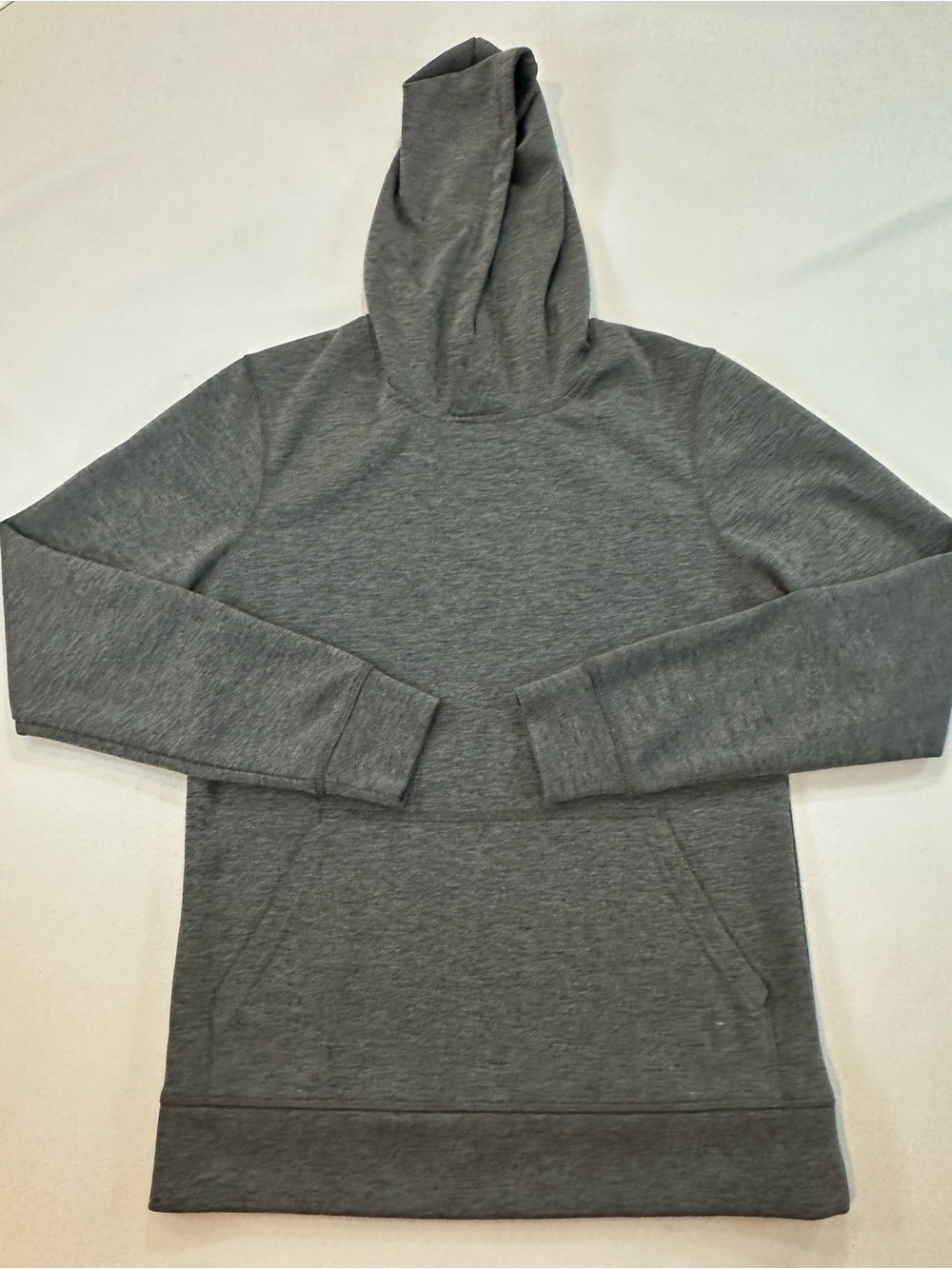 LEG3ND Men’s Gray Performance Pullover Hoodie Size Small
